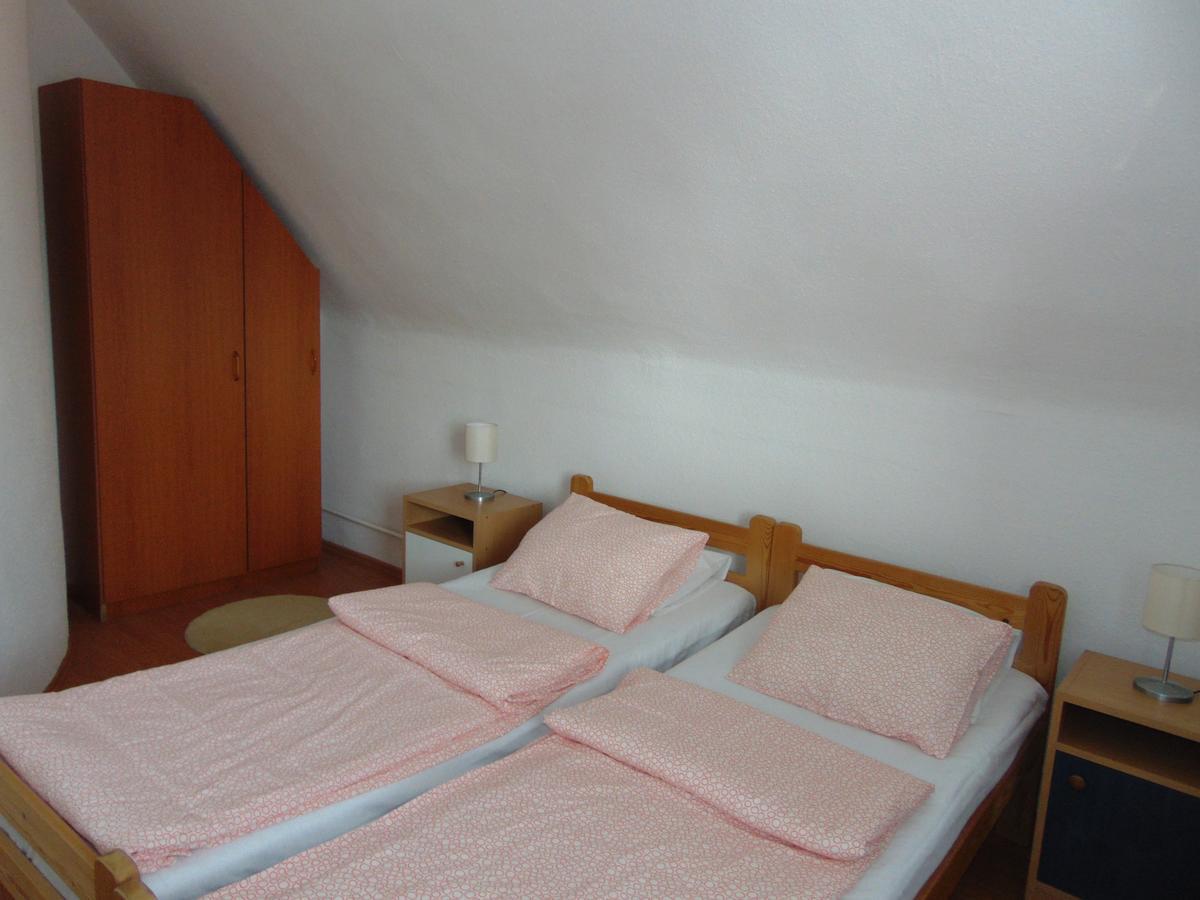 CSEVI Apartmanház Mezőkövesd Exteriér fotografie